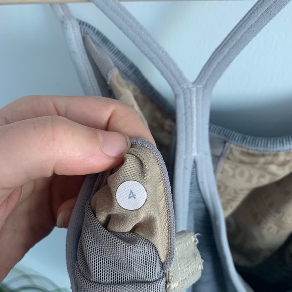 Lululemon - Power Y Tank - Static White Black - Picture 5 of 6